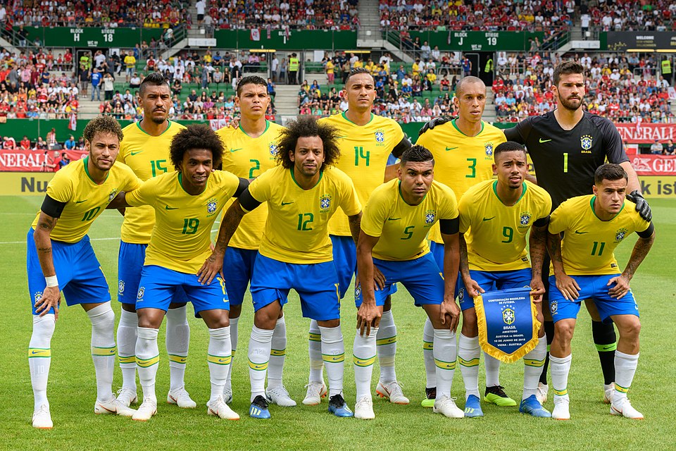 FIFA世界杯2026足球比赛瞬间 - 体育赛事中心足球赛程分析:欧冠密集赛程下的轮换与体能管理
